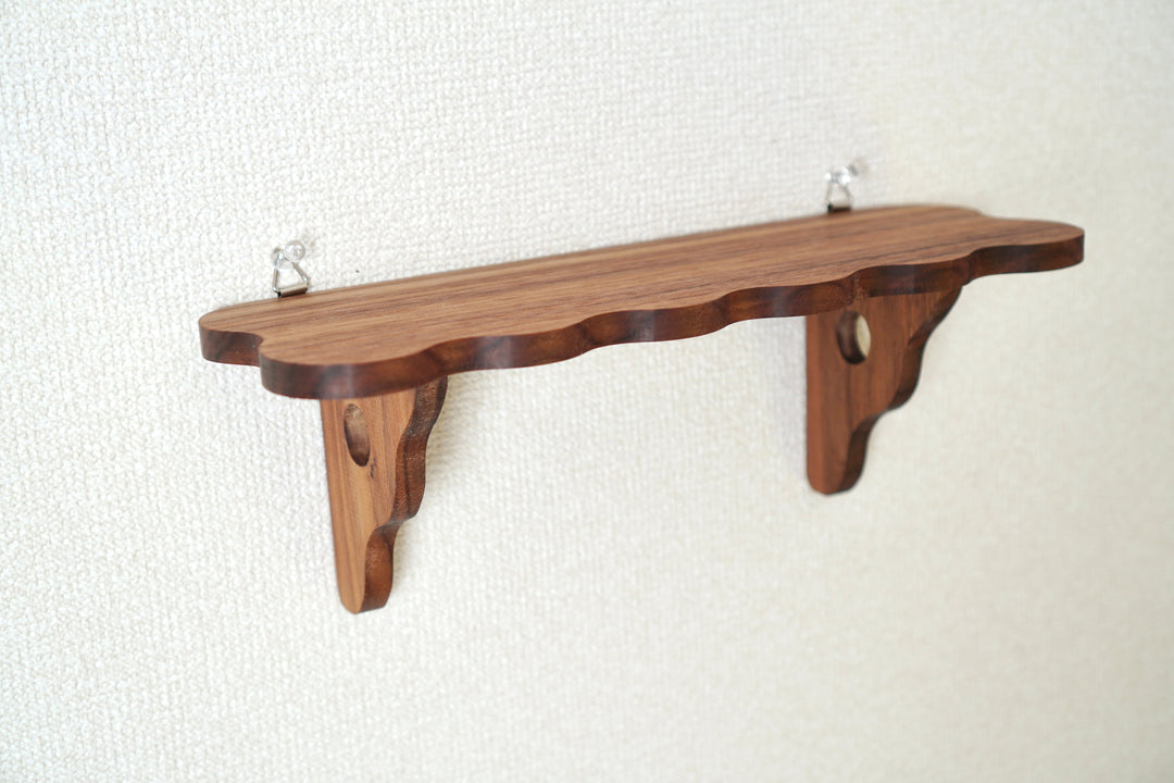 walnut KAMIDANA
