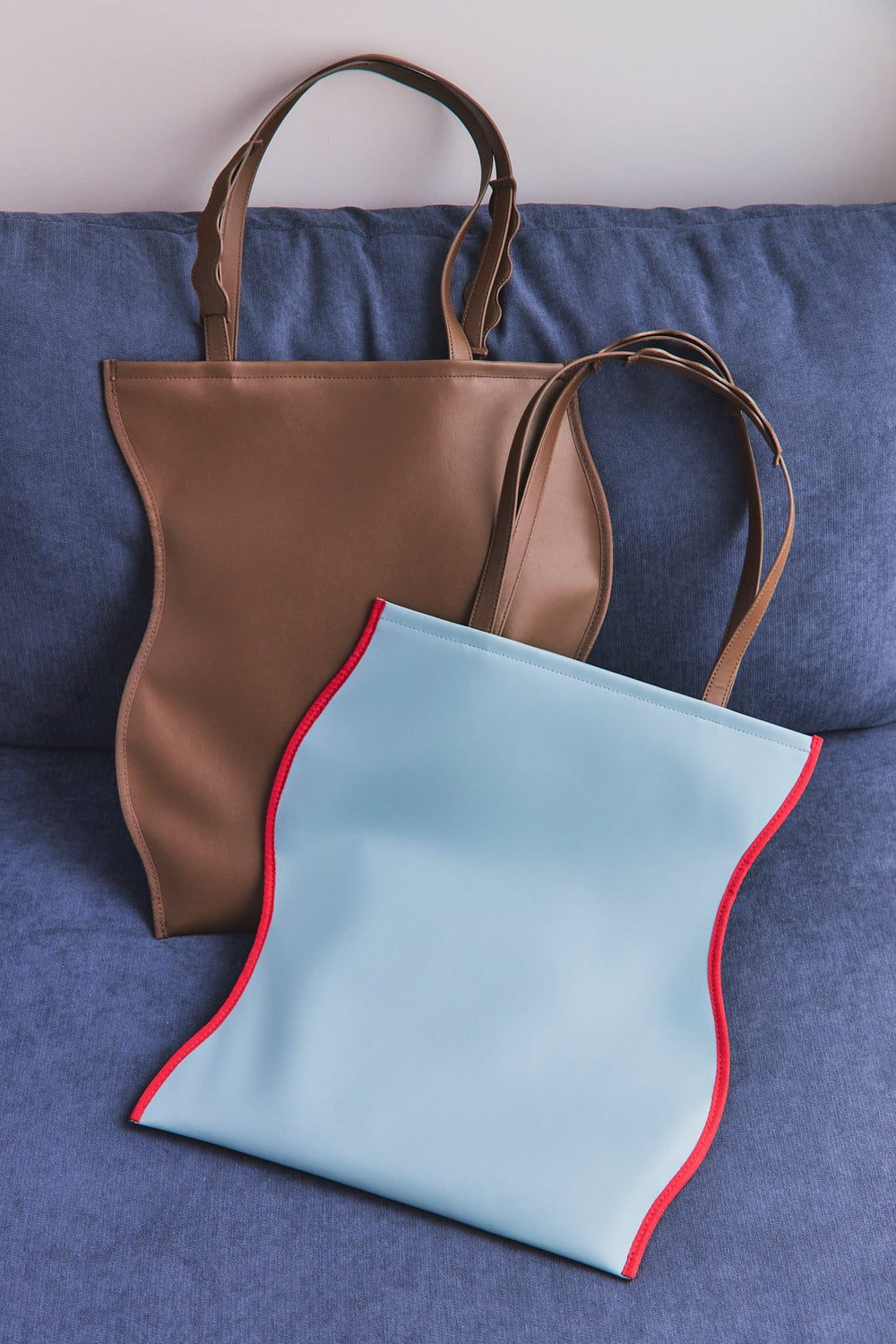 WAVY LINE TOTE