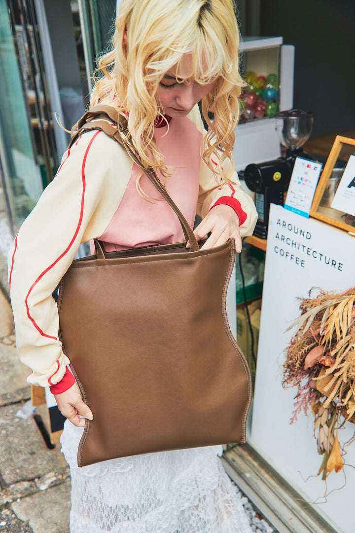 WAVY LINE TOTE