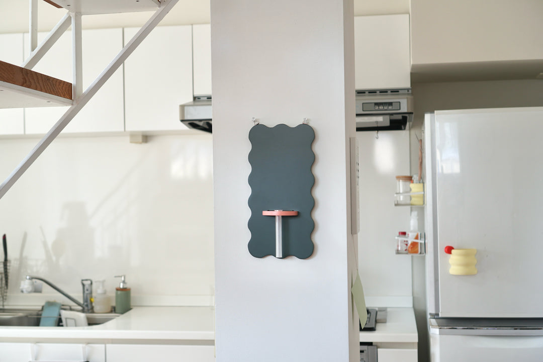 COMOCO WALL"flower vase popcorn"