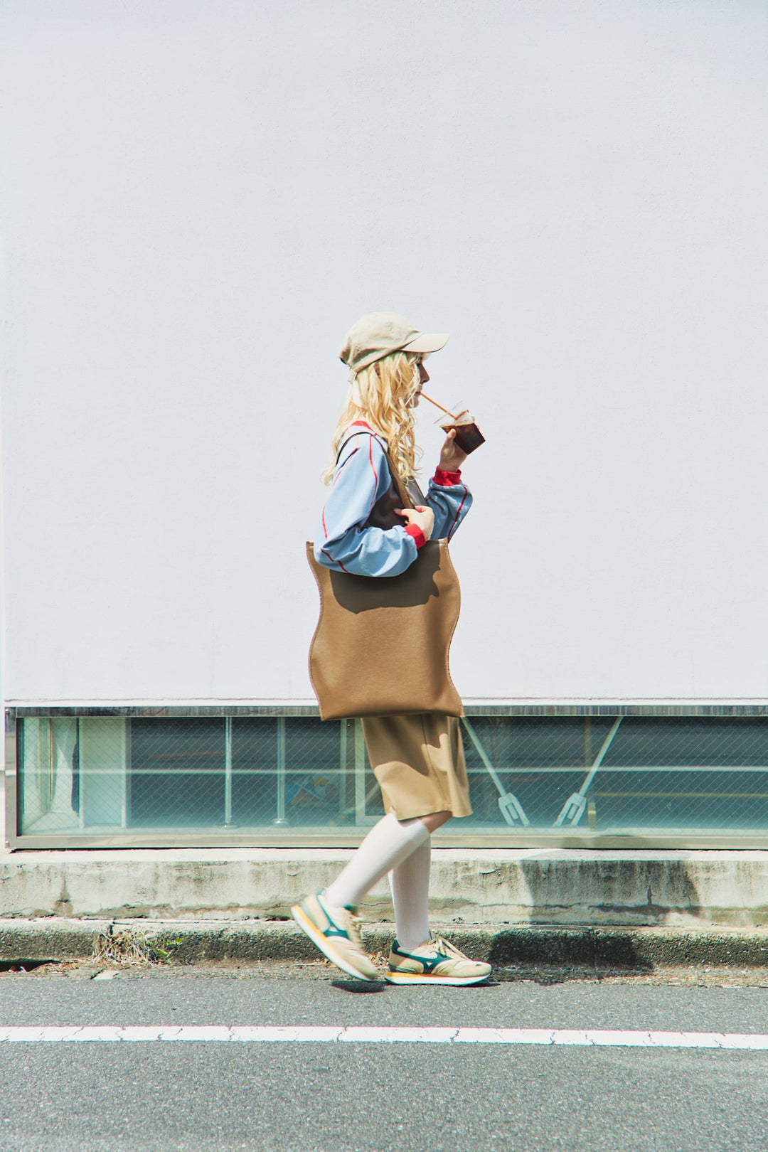 WAVY LINE TOTE